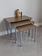 Vintage mimiset bijzettafeltjes nesting tables tafeltjes, Huis en Inrichting, Tafels | Bijzettafels, Minder dan 45 cm, Minder dan 55 cm