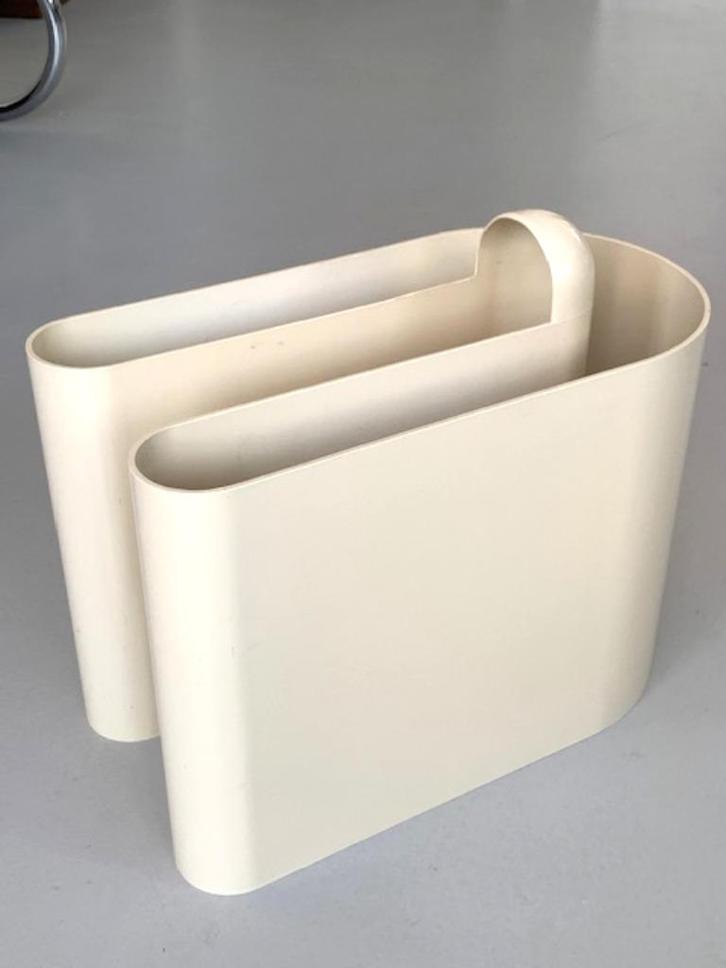 design lectuurbak, Huis en Inrichting, Woonaccessoires | Krantenbakken en Lectuurbakken, Zo goed als nieuw, Ophalen of Verzenden