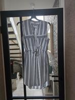 Te koop zwart/witte damesjurk, merk H&M, maat 40, Kleding | Dames, Jurken, Maat 38/40 (M), H&M, Ophalen of Verzenden, Zo goed als nieuw