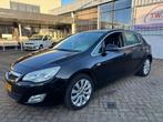 Opel Astra 1.6 Cosmo Aut koppaking defect, Auto's, Euro 5, 680 kg, 4 cilinders, 116 pk