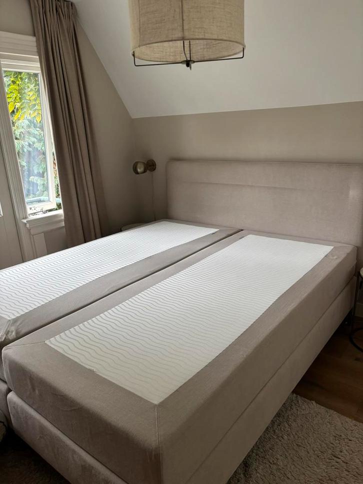 2x gestoffeerde cinderella matrassen 90x210 medium, Huis en Inrichting, Slaapkamer | Boxsprings, Zo goed als nieuw, 90 cm, Eenpersoons