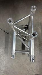 Prolyte Truss driehoek te kopp vraagprijs €55,- euro, Doe-het-zelf en Verbouw, Steigers, Ophalen, Overige typen, Minder dan 2 meter