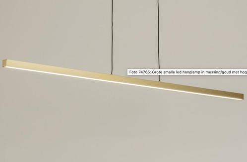 Grote smalle led hanglamp in messing/goud, Huis en Inrichting, Lampen | Hanglampen, Zo goed als nieuw, Metaal, Ophalen