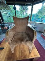 Rotan stoel, Ophalen