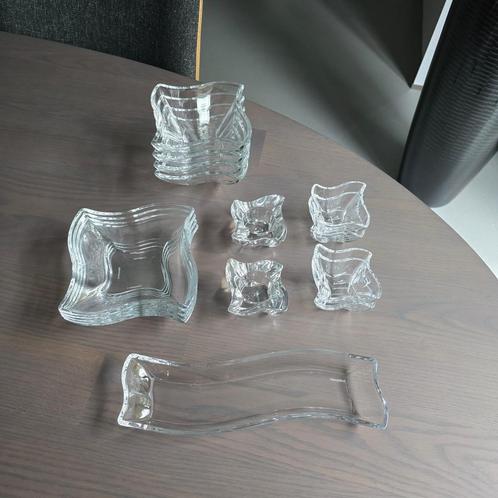Villeroy and Boch New Wave glazen schalen 15 items, Huis en Inrichting, Keuken | Servies, Zo goed als nieuw, Glas of Glazen, Overige stijlen