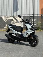 Peugeot Speedfight 4   45km 2024 5100km, Fietsen en Brommers, Scooters | Peugeot, Ophalen, Maximaal 45 km/u, Zo goed als nieuw
