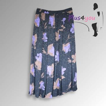 30584 Zgan Zwarte rok met print  mt 42/44  K26 beschikbaar voor biedingen