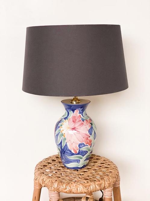 Leuke handgeschilderde tafellamp, Huis en Inrichting, Lampen | Tafellampen, Zo goed als nieuw, Minder dan 50 cm, Ophalen of Verzenden