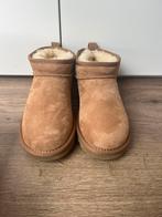 Uggs maat 38, Kleding | Dames, Schoenen, Nieuw, Ophalen of Verzenden, Instappers, Bruin