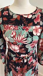 King Louie maat 38 bloemen viscose jurk 827, Maat 38/40 (M), Ophalen of Verzenden, Zo goed als nieuw, Knielengte