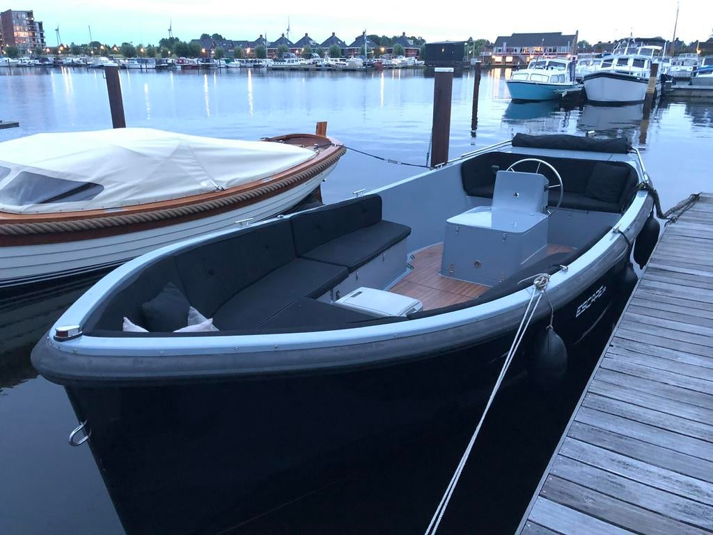 Escape 750 sloep met diesel (686 uur) en boegschroef –, Watersport en Boten, Ophalen, 10 tot 30 pk, Gebruikt, Binnenboordmotor