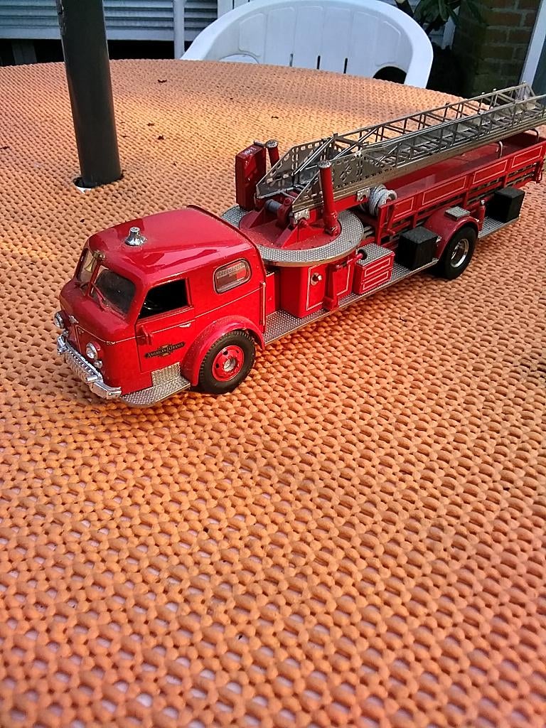 Franklin Mint American LaFrance Fire Engine 1/32, Ophalen of Verzenden, Zo goed als nieuw, Auto, Overige merken