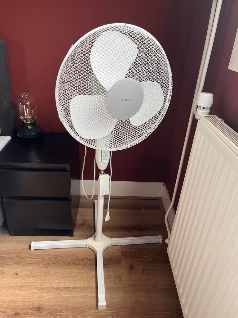 Domo Ventilator, Ophalen, Ventilator met afstandsbediening, Zo goed als nieuw, Statiefventilator