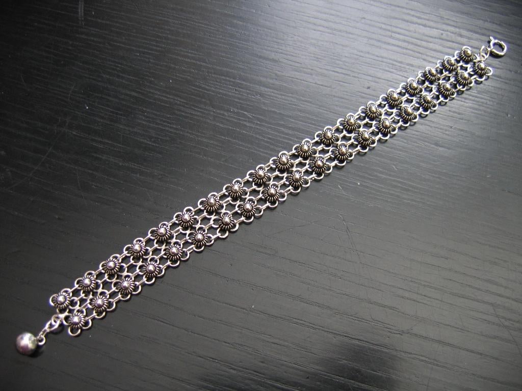 Mooie Zilveren Armband met balletje aan uiteinde - 18 cm la, Sieraden, Tassen en Uiterlijk, Antieke sieraden, Verzenden, Zilver