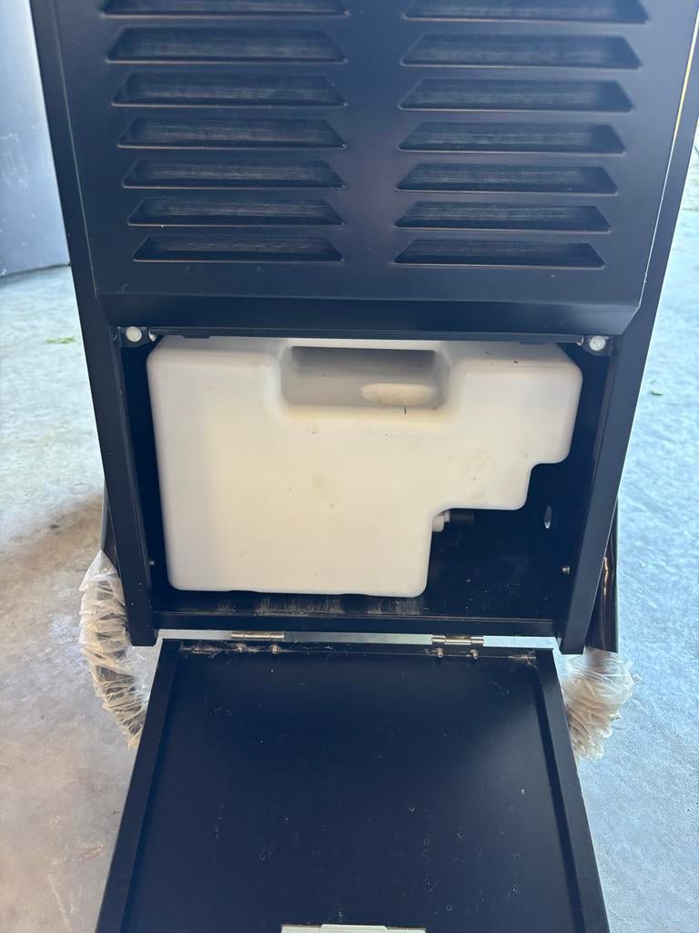 Bouwdroger - Krachtige Ontvochtiger, Ophalen, Zo goed als nieuw