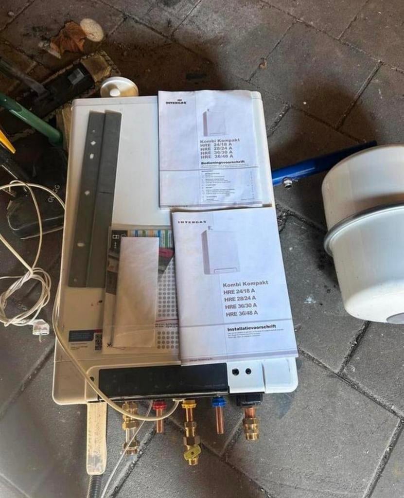 Intergas kombi kompakt cv ketel  36/30 cw5 2018, Doe-het-zelf en Verbouw, Verwarming en Radiatoren, 30 tot 80 cm, Cv-ketel of Combi-ketel