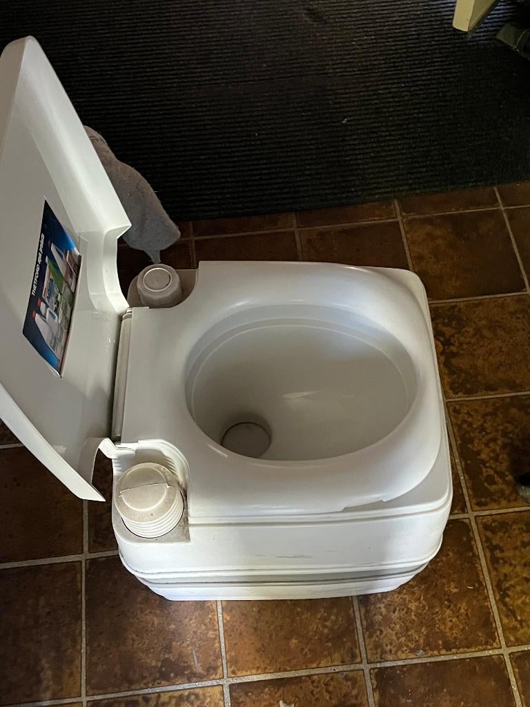 draagbaar toilet, Ophalen, Gebruikt