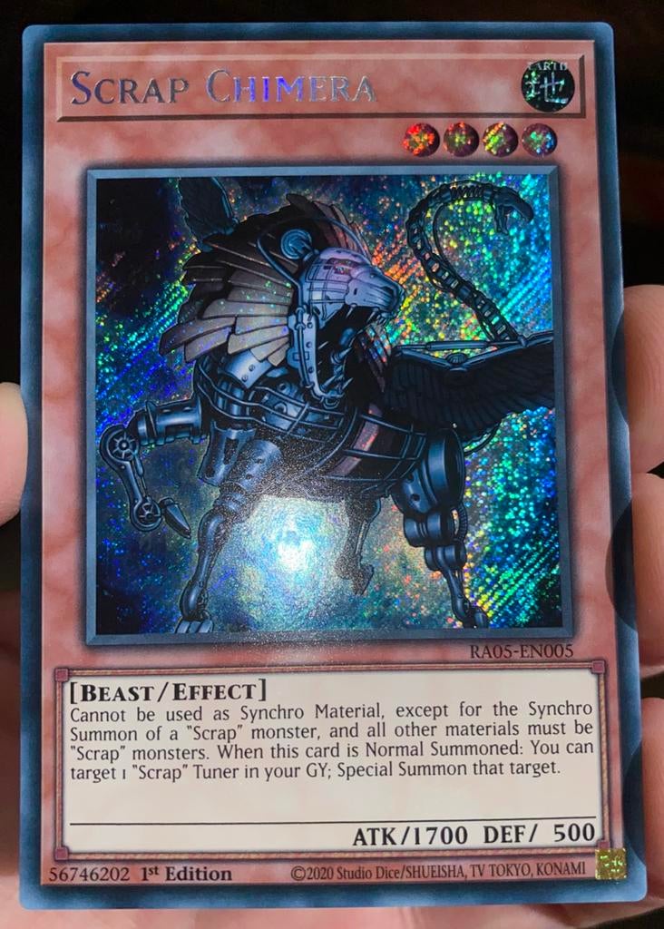 Yu-Gi-Oh! Scrap Chimera RA05 1st Edition !, Ophalen of Verzenden, Zo goed als nieuw, Losse kaart, Foil