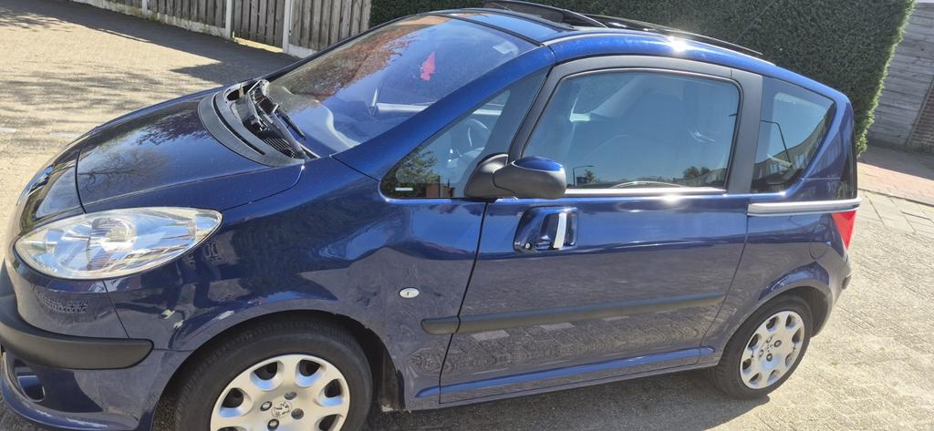 Peugeot 1007 1.6 16V Sporty 2-TRONIC 2006 Pano.dak Airco, Auto's, Peugeot, 15 km/l, 4 cilinders, Parkeersensor, 1587 cc