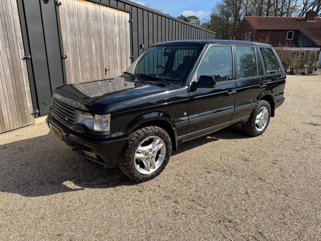 Land Rover Range Rover 4.6 1999 Zwart - P38, Auto's, Automaat, Zwart, Leder, 4554 cc