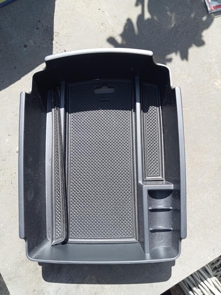 Middenconsole bakje Kia Sportage (vanaf 2017), Ophalen of Verzenden, Gebruikt