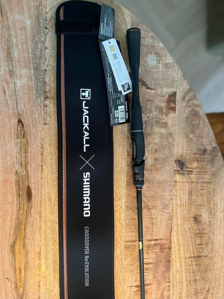 Shimano Poison Adrena Reaction Bite 264ML+ (JDM only), Watersport en Boten, Ophalen of Verzenden, Zo goed als nieuw, Werphengel