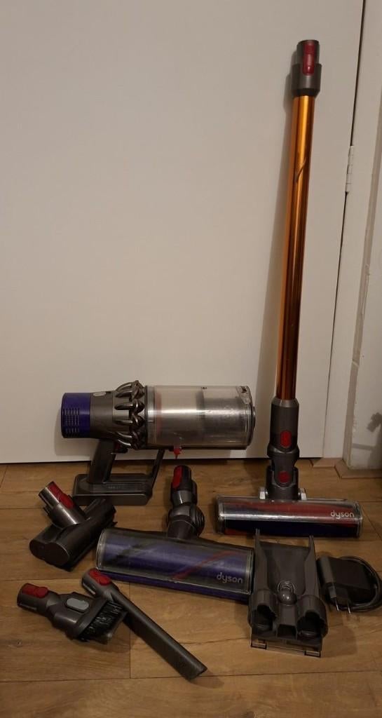 Dyson V10 stofzuiger, Ophalen, Gebruikt, Reservoir, Stofzuiger