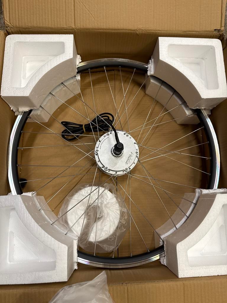 Veldia R100F Voorwielmotor met Rollerbrake 28 inch Zilver, Fietsen en Brommers, Fietsonderdelen, Elektrische fiets, Nieuw, Ophalen of Verzenden