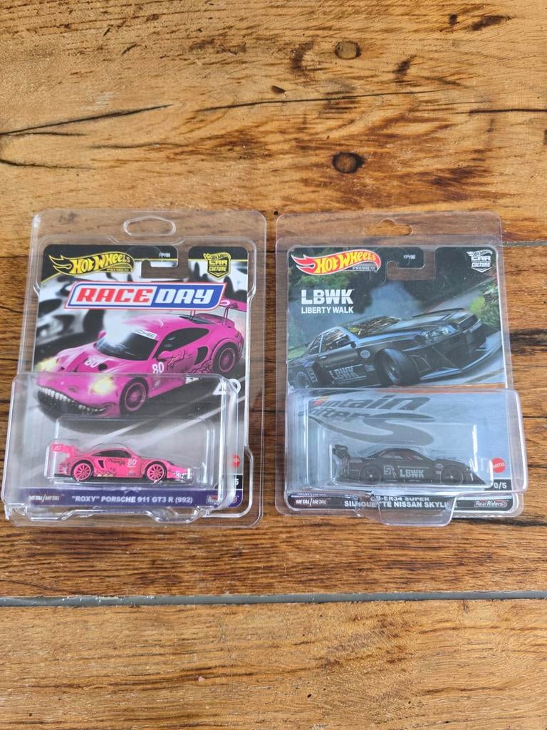 Hot Wheels Premium: Porsche 911 GT3 R & Nissan Skyline, Ophalen of Verzenden, Nieuw, Auto, Hot Wheels