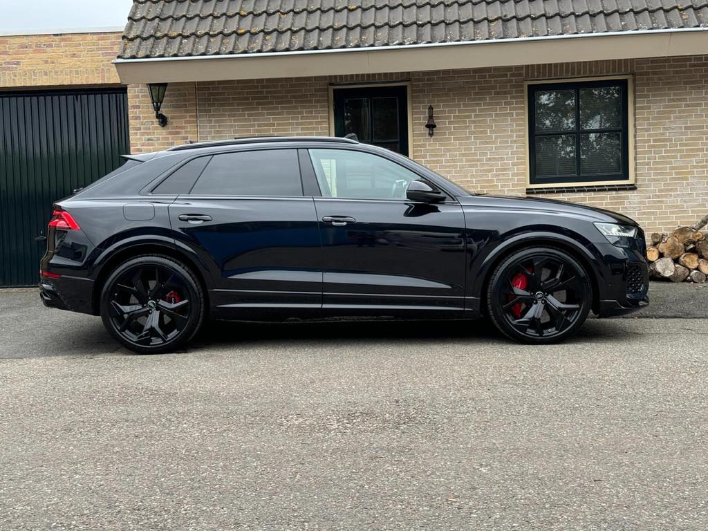 Audi RSQ8 4.0 TFSI RSQ8 600PK |KERAMISCH| ACC |B&O| SOFTCLOS, Auto's, Audi, Gebruikt, 600 pk, Zwart, Leder