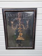 Brocante schilderij poster met een goud kleurige kandelaar., Ophalen of Verzenden