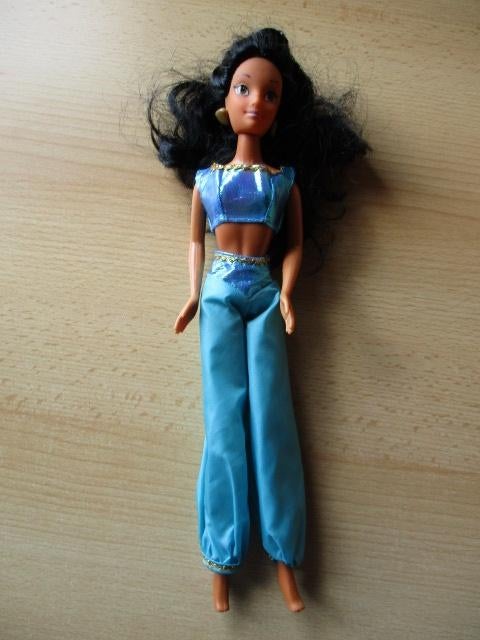 Disney Aladdin Jasmine barbiepop  30cm  Simba-Toys, Ophalen of Verzenden, Overige figuren, Zo goed als nieuw, Beeldje of Figuurtje