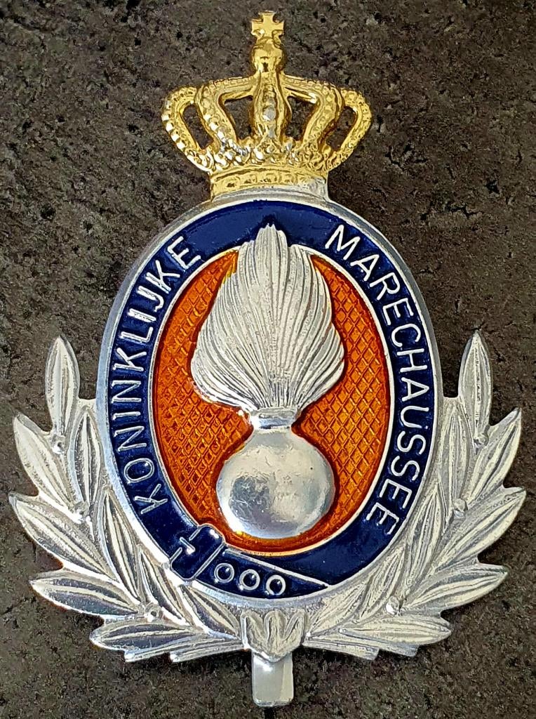 TOP! KMAR Koninklijke Marechaussee Officier Pet Insigne, Verzamelen, Verzenden, Marechaussee, Nederland, Embleem of Badge