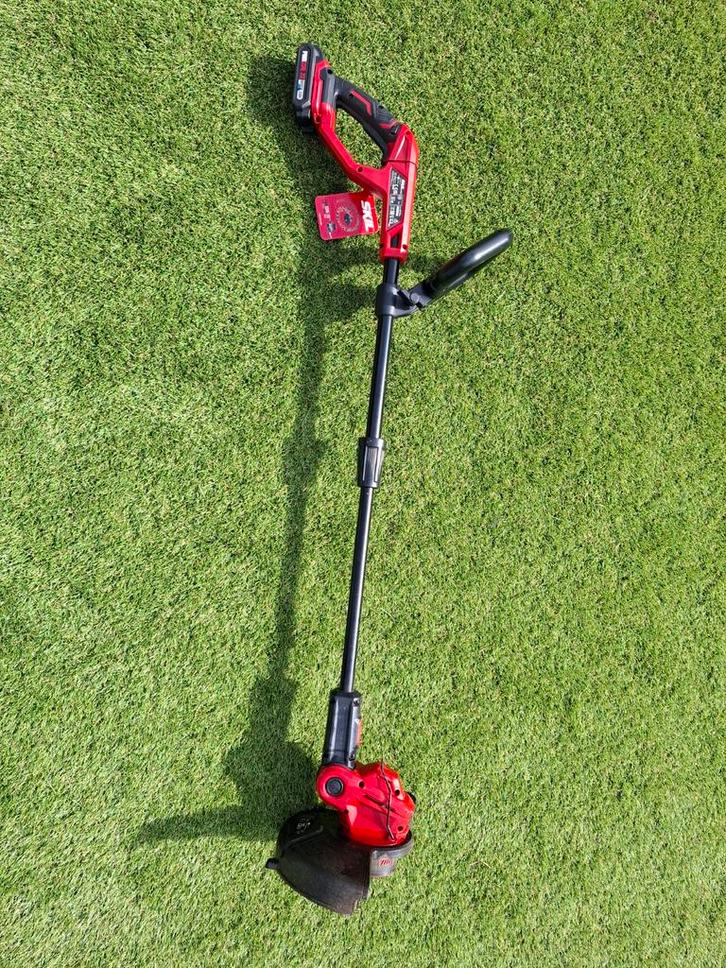 SKIL 20V Grastrimmer Brushless, Tuin en Terras, Grastrimmers, Zo goed als nieuw, Accu, 10 tot 30 cm, Ophalen