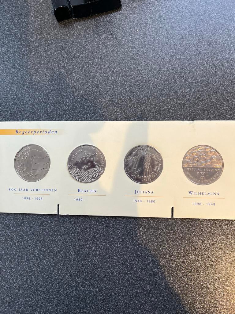 Munten uit regeerperiode honderd jaar vorstinnen, Postzegels en Munten, Ophalen of Verzenden, Koningin Beatrix, Overige waardes