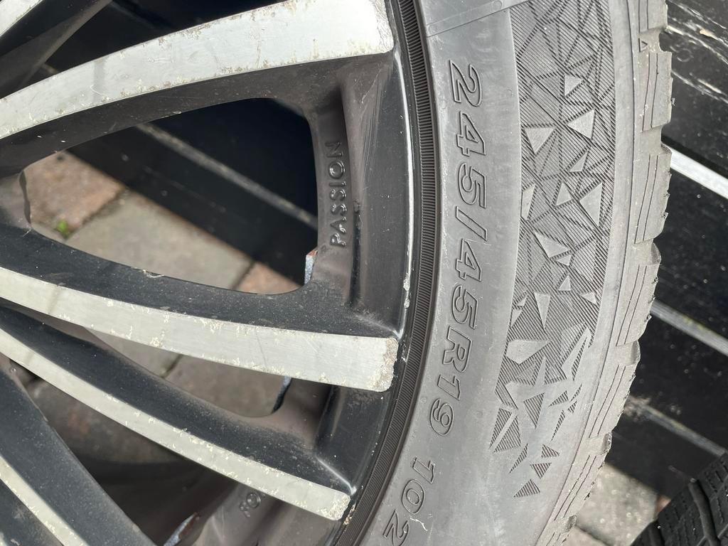 19 inch velgen met goede winterbanden, Ophalen of Verzenden, Gebruikt