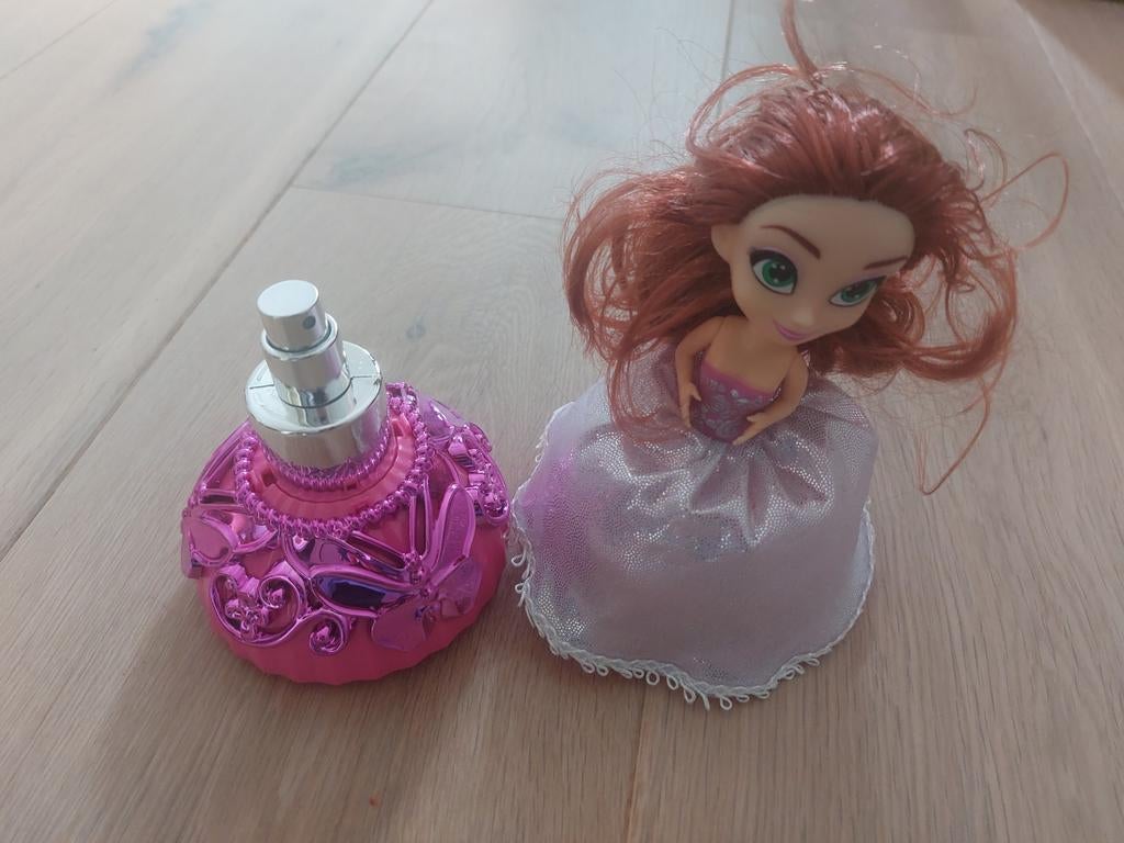 Roze perfumie, Ophalen of Verzenden, Zo goed als nieuw