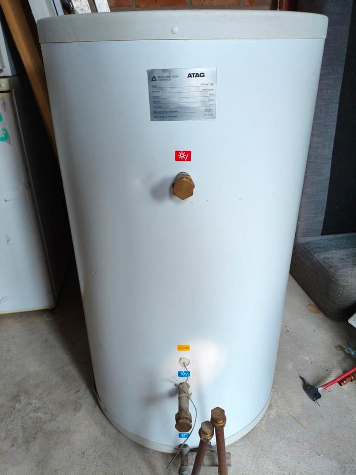 Zonneboiler Atag CBSolar II, Doe-het-zelf en Verbouw, Geisers en Boilers, Gebruikt, 100 liter of meer, Minder dan 3 jaar oud, Ophalen