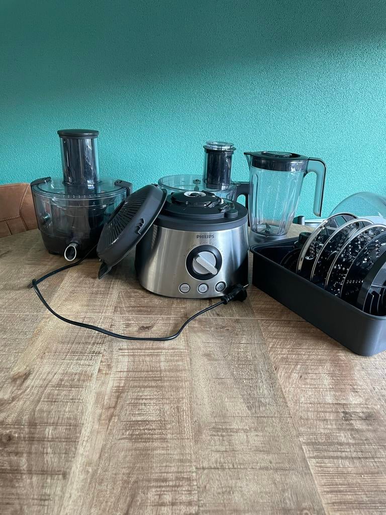 Philips Keukenmachine 7000 Serie - Compleet met accessoires, Ophalen, 3 snelheden of meer, Zo goed als nieuw, 2 tot 3 liter