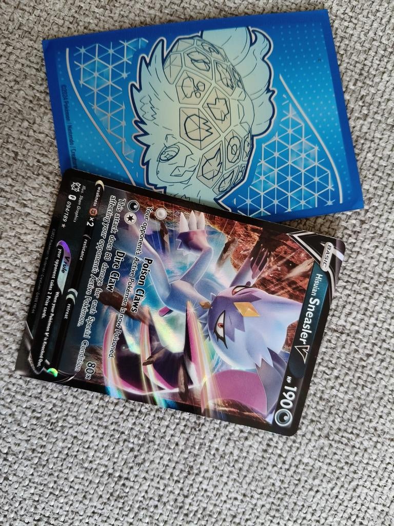 Pokémon Kaart: Hisuian Sneasler V (190 HP), Ophalen of Verzenden, Zo goed als nieuw