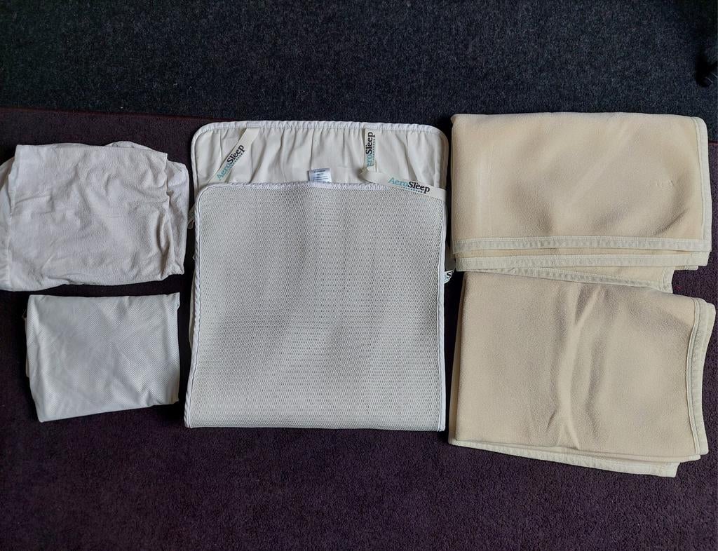 Complete set Aerosleep matrasbeschermers en Vellux dekens, Kinderen en Baby's, Ophalen of Verzenden, Zo goed als nieuw, 100 cm of meer