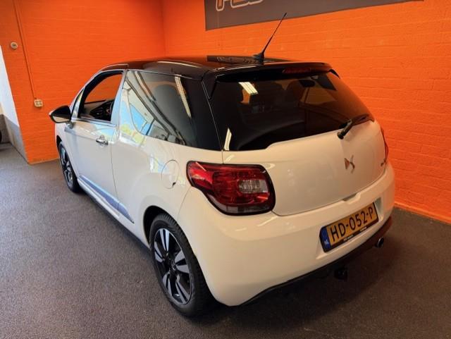 Citroen DS3 1.2 / PURETECH / SO CHIC / SPORT / VOL OPTIES!, Auto's, Citroën, Voorwielaandrijving, Parkeersensor, Stof, Gebruikt