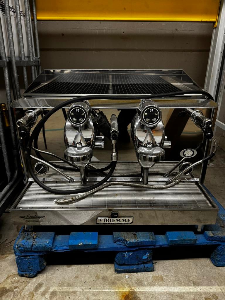 VBM Vibiemme Espresso Machine - Professioneel, Gebruikt, Espresso apparaat, 10 kopjes of meer, Koffiebonen