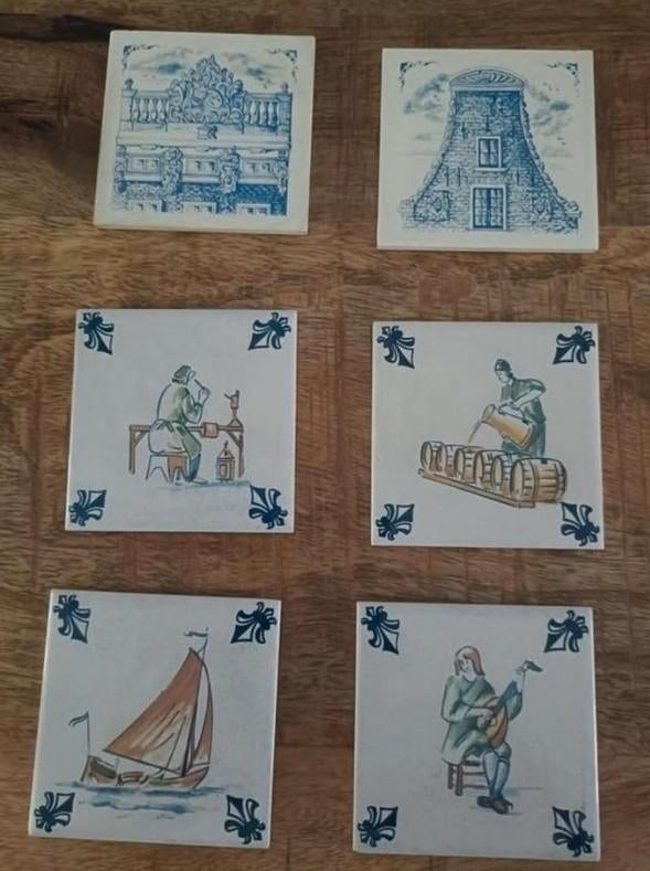 Delfts blauwe tegeltjes en KLM business class onderzetters, Antiek en Kunst, Antiek | Wandborden en Tegels, Ophalen of Verzenden
