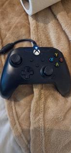 Xbox One met controller en Samsung 32 inch TV, Spelcomputers en Games, Games | Xbox One, Ophalen of Verzenden