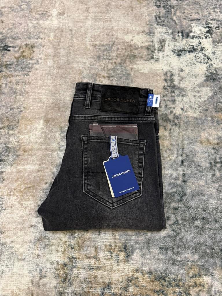 Jacob Cohen Jeans bard nieuw alle maten, Kleding | Heren, Spijkerbroeken en Jeans, Ophalen of Verzenden, Nieuw, Overige kleuren
