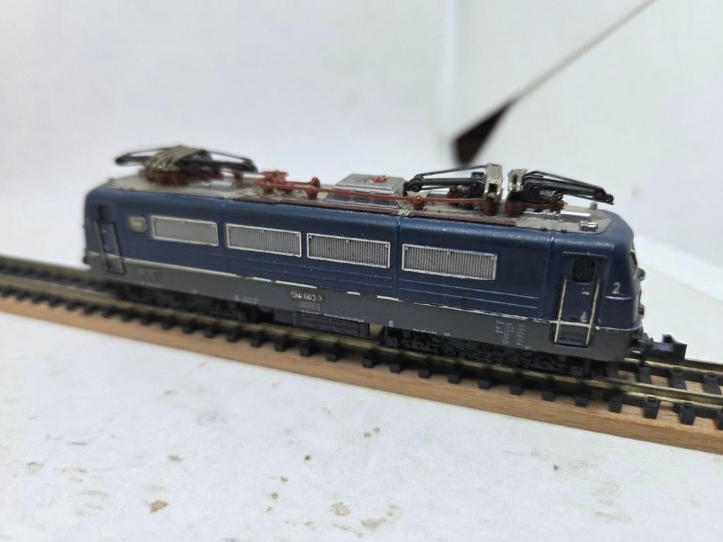 Minitrix E184 voor de handige harry om te knutselen., Gebruikt, Gelijkstroom, Trix, Wagon