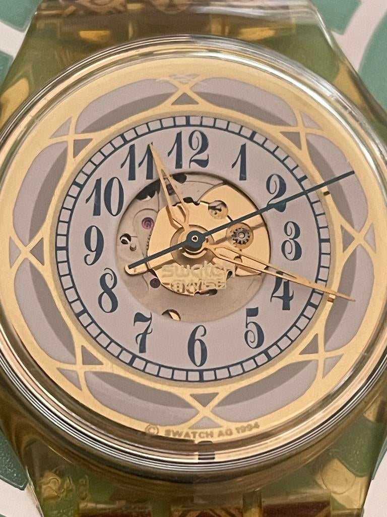 Swatch Uzor Automatic Rare, Ophalen of Verzenden, Zo goed als nieuw, Kunststof, Swatch