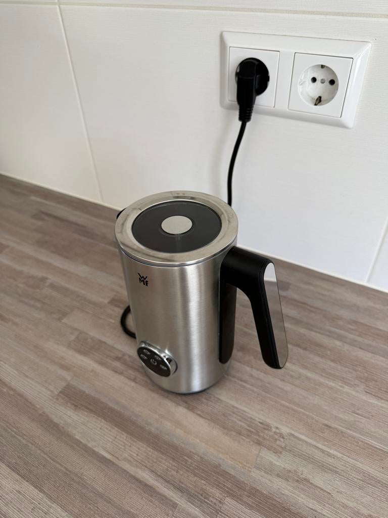 WMF Melkopschuimer - Zo goed als nieuw, Ophalen, Zo goed als nieuw, Elektrische melkopschuimer