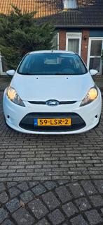 Ford Fiësta 1.25 44KW 3DR 2010 Wit, Auto's, Voorwielaandrijving, 4 cilinders, Wit, Handgeschakeld